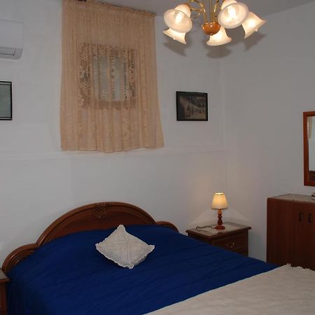 Kanarinis Apartments Omodos Bagian luar foto