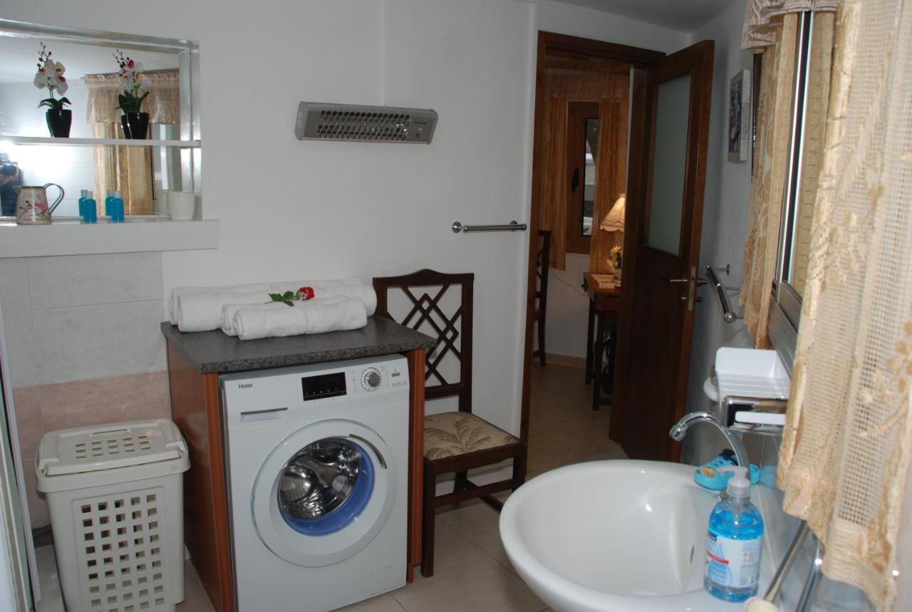 Kanarinis Apartments Omodos Bagian luar foto