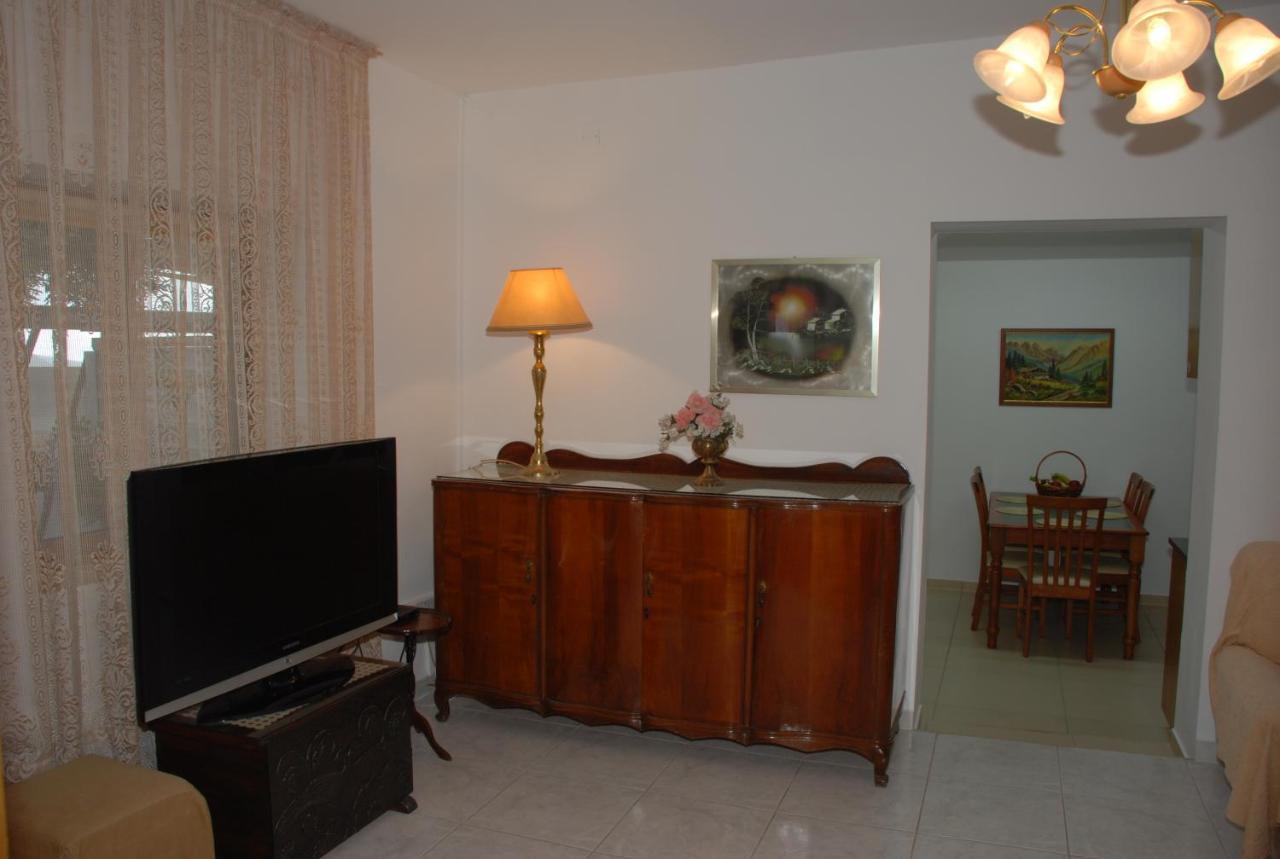 Kanarinis Apartments Omodos Bagian luar foto